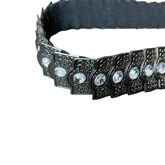 Chico’s PewterToned Scale Stretch Belt with Rhinestone Accents On Each Piece - Picture 3 of 14